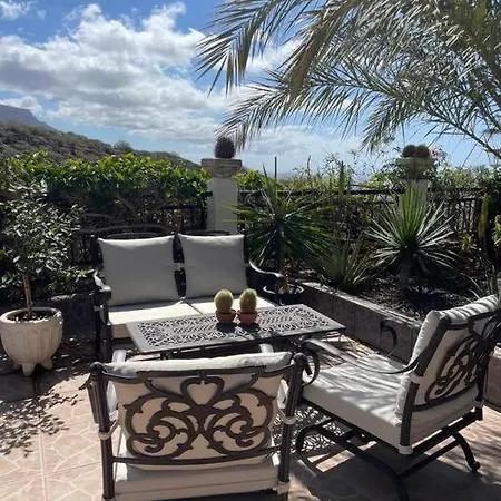 Maravilla With Sea Views *