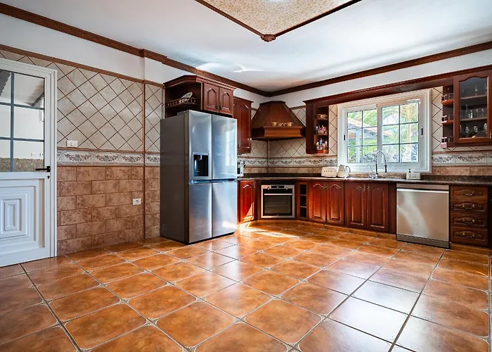 Vila Maravilla With Sea Views