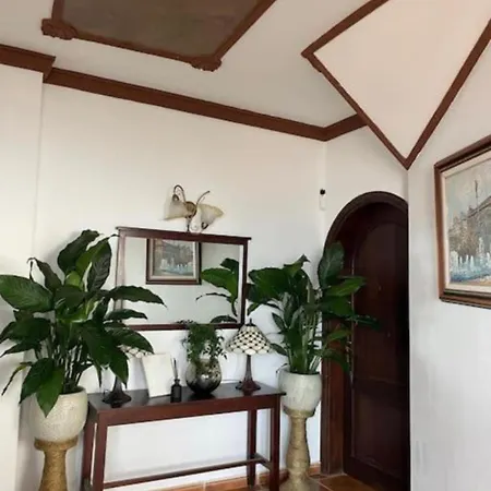 Вилла Maravilla With Sea Views