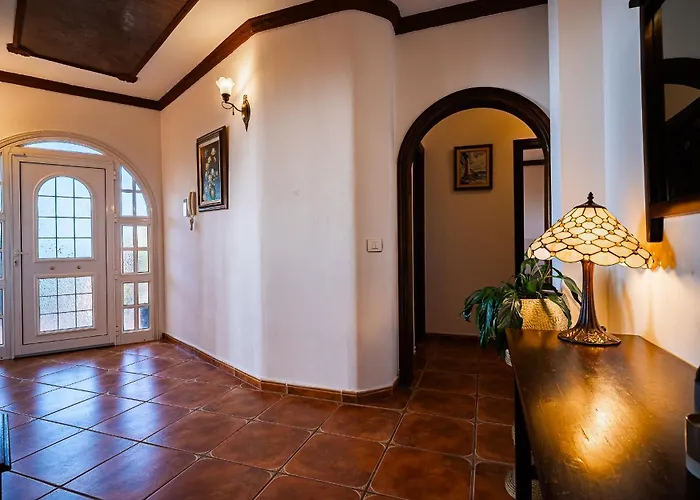 Maravilla With Sea Views Лос Менорес