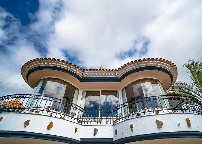 Maravilla With Sea Views Лос Менорес